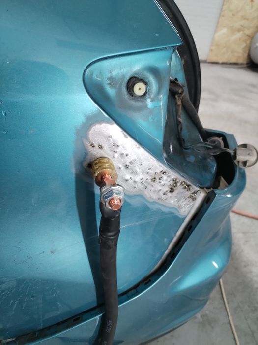 Vopsire Auto Tinichigerie Polish Etc