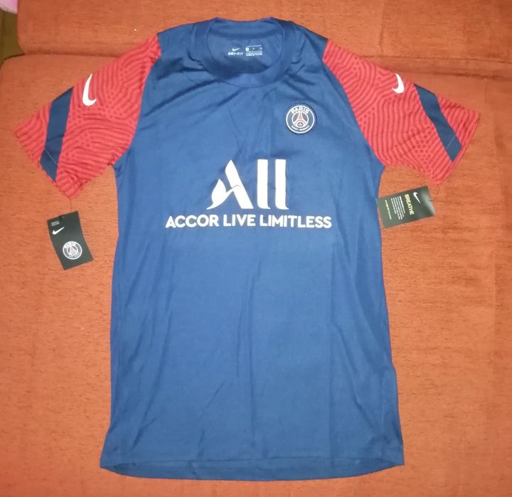 Tricou Nike PSG.