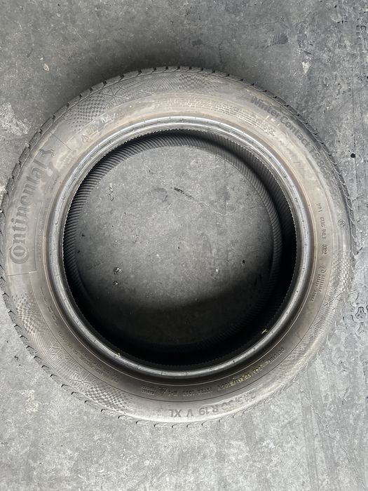 245/50/19 continental RSC M+S