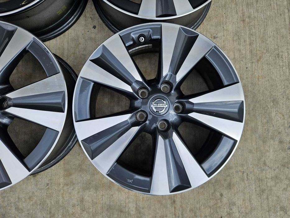 Jante R17 5x114.3 NISSAN Pulsar,Leaf,Qashqai,Juke,X-Trail;DUSTER,RENAULT+SENZORI