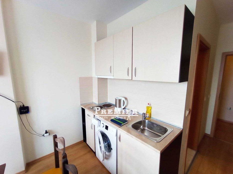 Продава се Двустаен апартамент в к.к. Слънчев бряг - 61 кв.м за 585 €/кв.м - Снимка #1