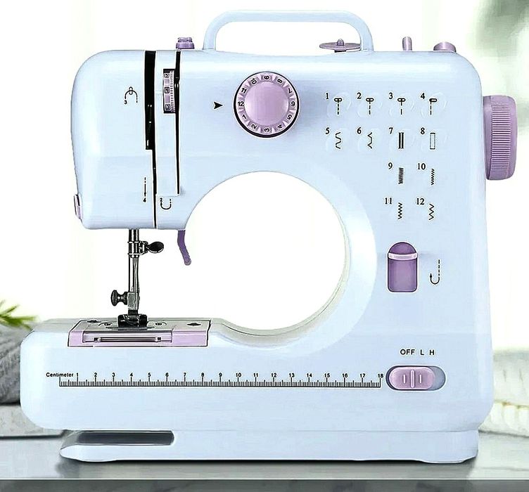 Мини шевна машина с 12 различни вида шевове SM-505A