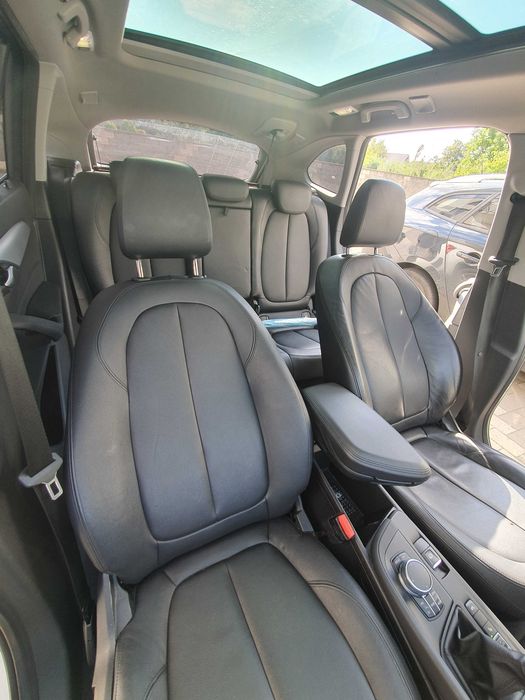 BMW X1 xDrive20i 2017 – 136.000 km – HUD, pano, ACC, cârlig – 17.750 €