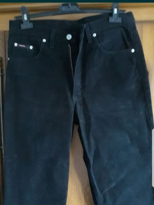 Blugi negri mărimea 30