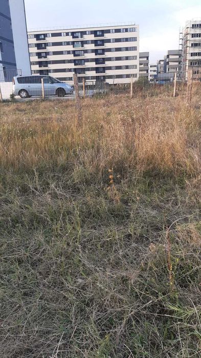 Vand urgent teren Postalionului