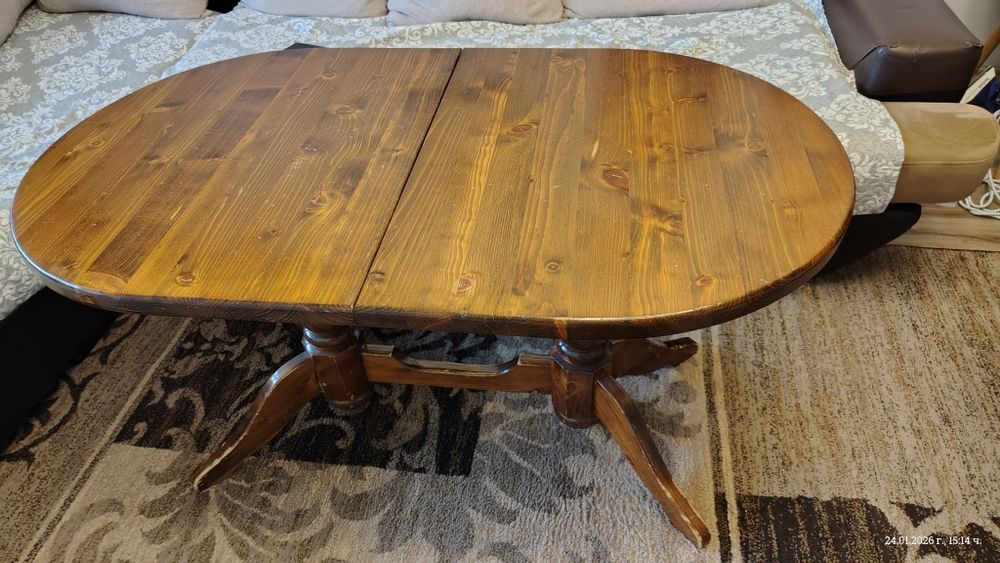 Дървена разтегателна маса