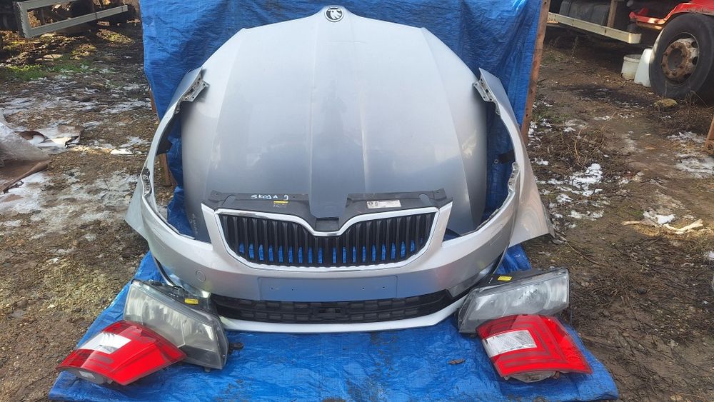 Bara fata capota tragar distonic skoda octavia 3 aripi triple break