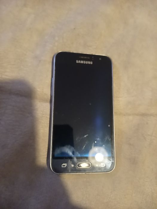 Samsung sm j 120f