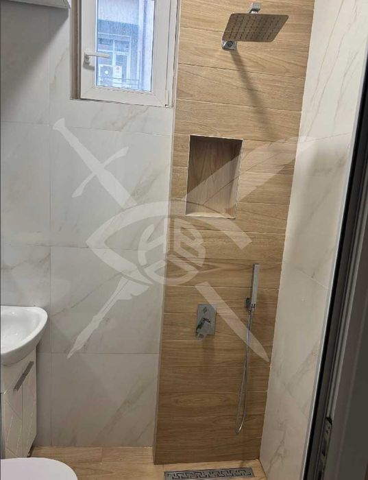 Дава се под наем Двустаен апартамент в София, Център - 55 кв.м за 747.66 € - Снимка #6