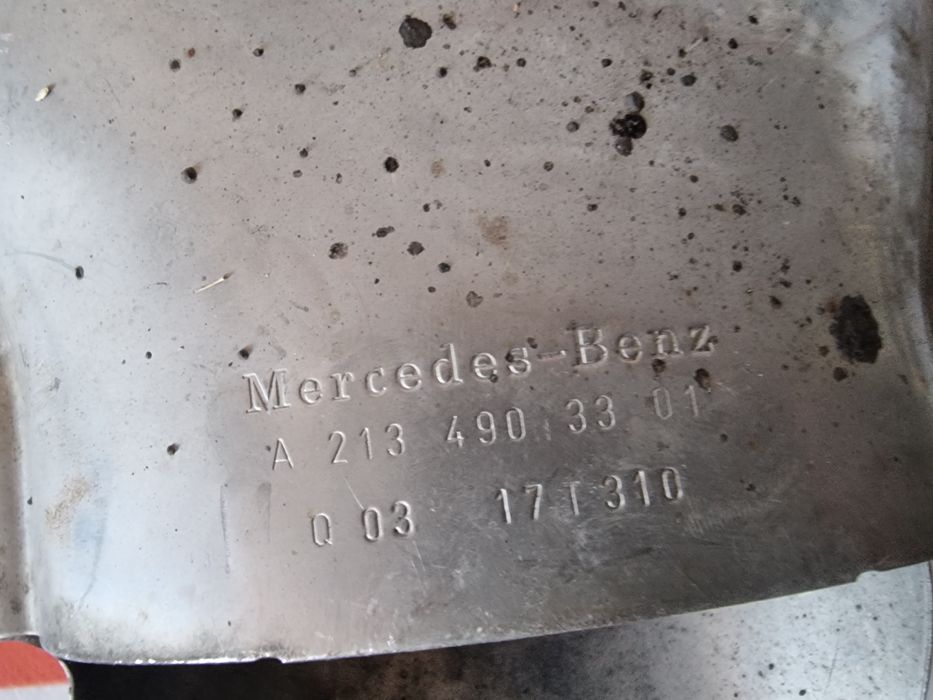 Ornament tips evacuare stanga Mercedes E Class CLS AMG dupa 2016