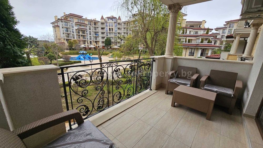 Продава се Тристаен апартамент в Несебър - 106 кв.м за 1840 €/кв.м - Снимка #8