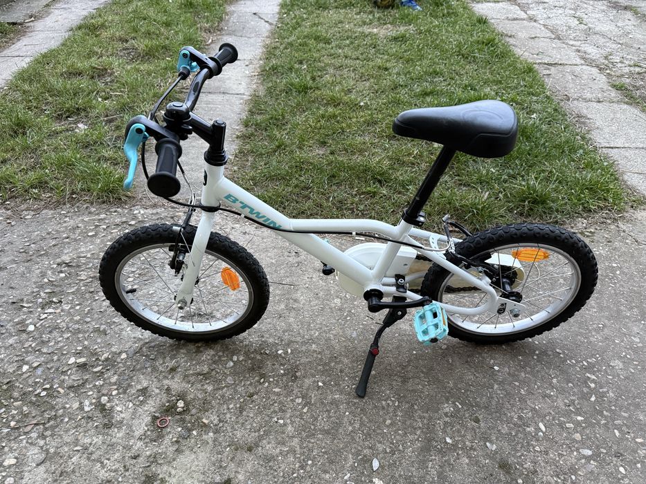 Vand bicicleta pt. copii