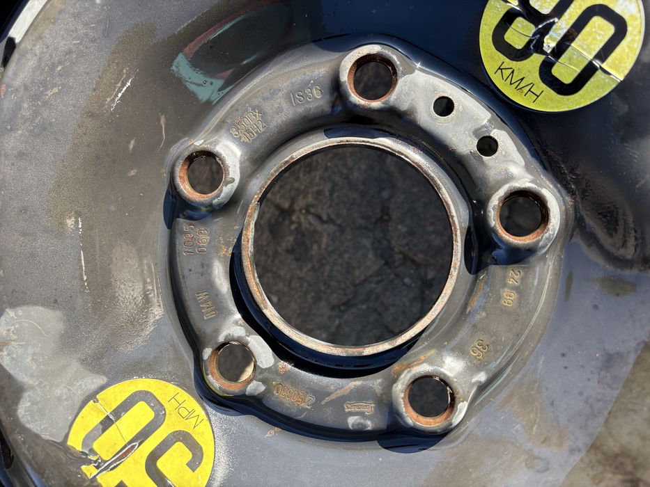 Резервна гума (патерица) за БМВ 15"