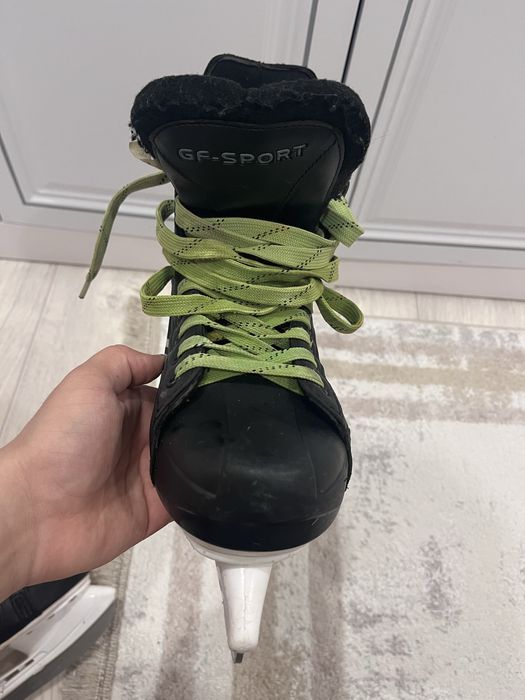 Б/у коньки хорошем состоянии