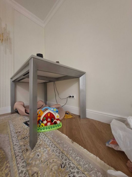 Обеденный стол продам