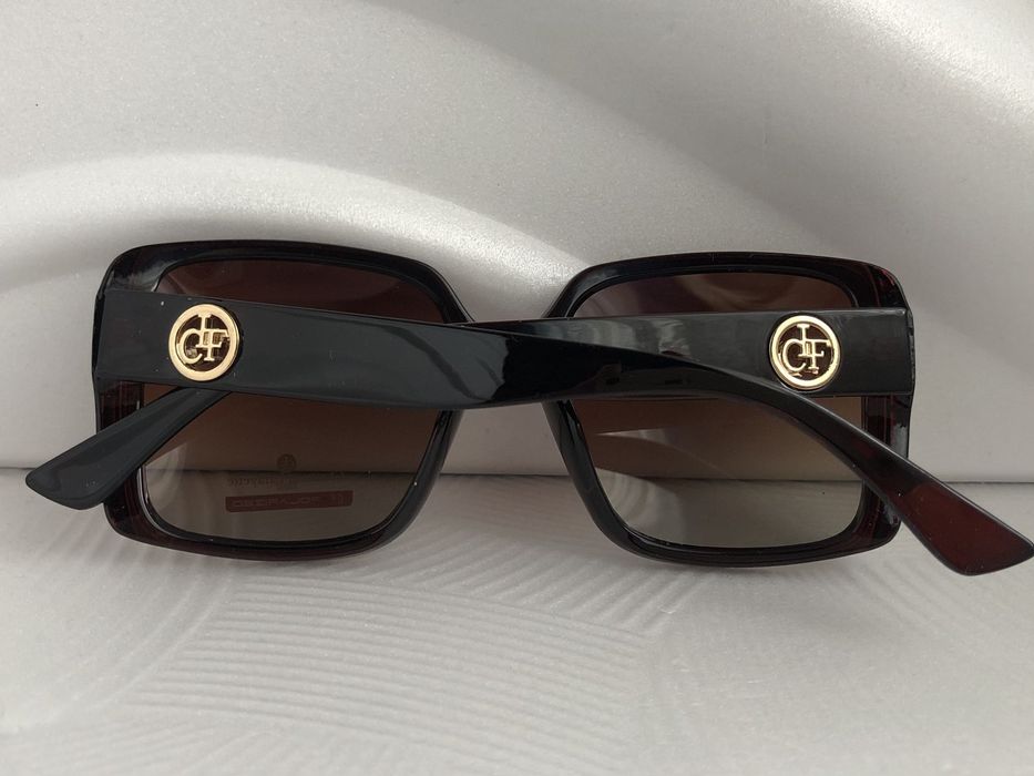 Модерни дамски слънчеви очила