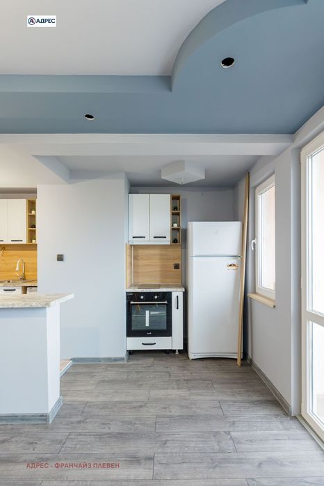 Продава се Тристаен апартамент в Плевен, Широк център - 85 кв.м за 1883 €/кв.м - Снимка #4