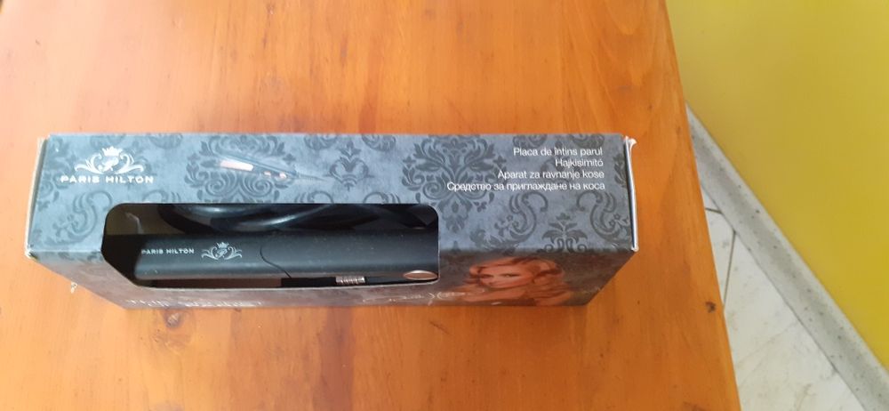 Мини преса за коса