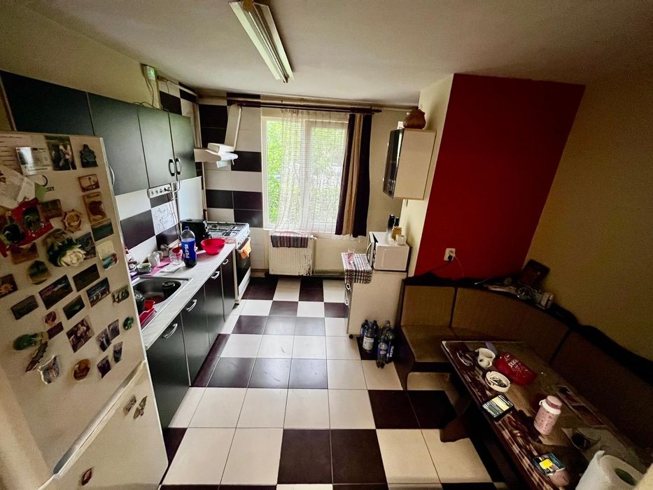 Apartament 3 camere decomandat Craiter