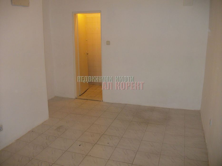 Офис в Варна-Център площ 30 цена 87000