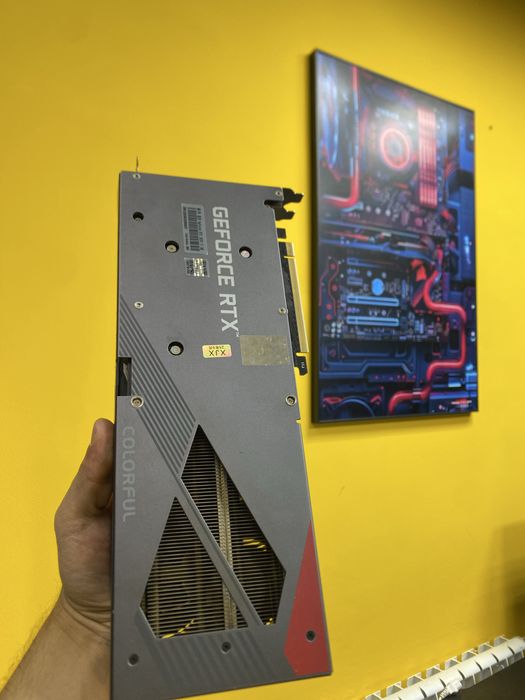 Продам RTX 3070Ti 8GB Colorfull