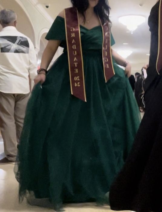 платье на выпускной