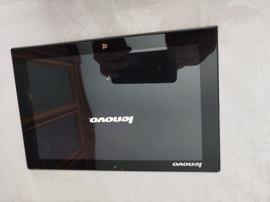 Планшет Lenovo 10"