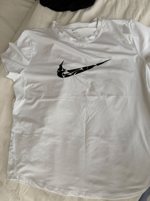 Nike дамски тениски 3 броя