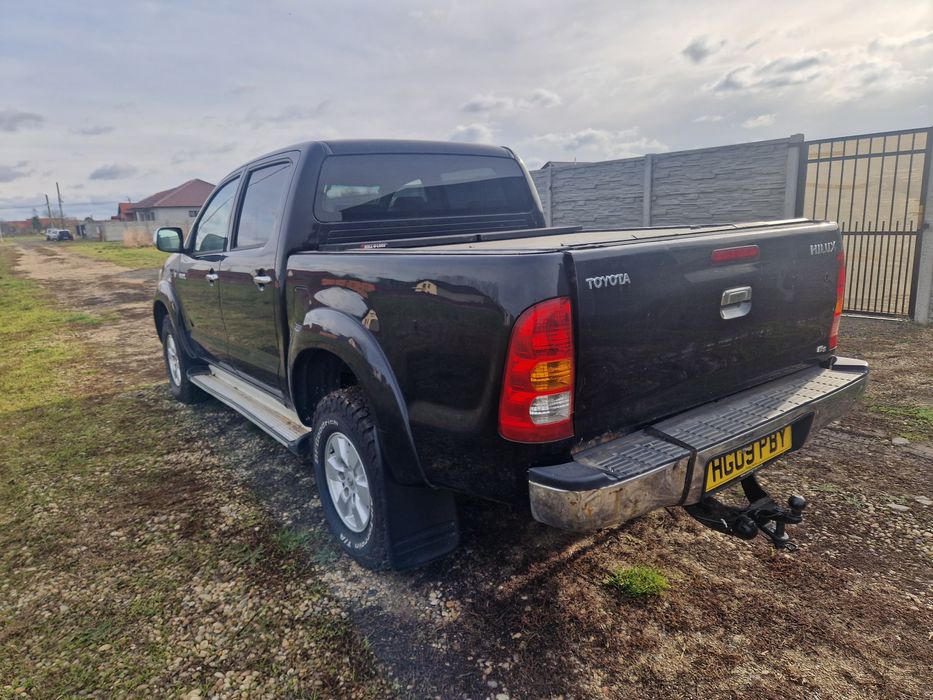 Dezmembrez Toyota Hilux 3.0 1KD-FTV 2006-2011