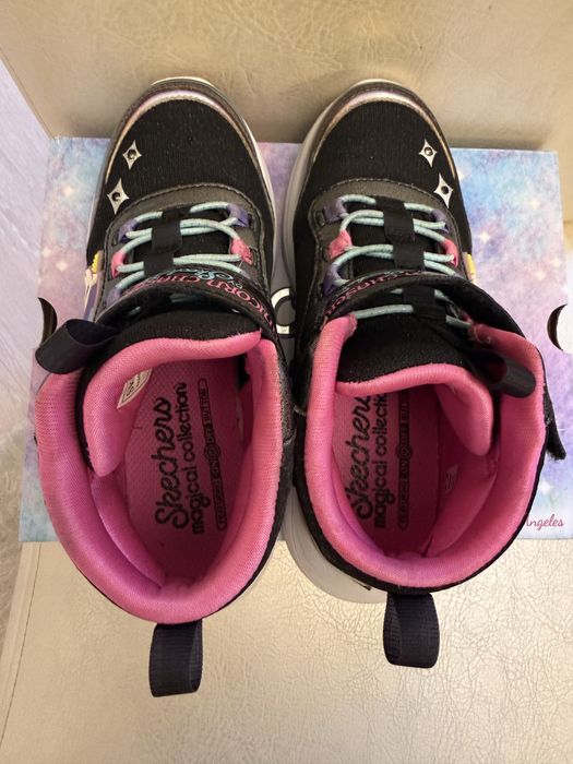 Детски светещи маратонки с еднорог Skechers, номер 31