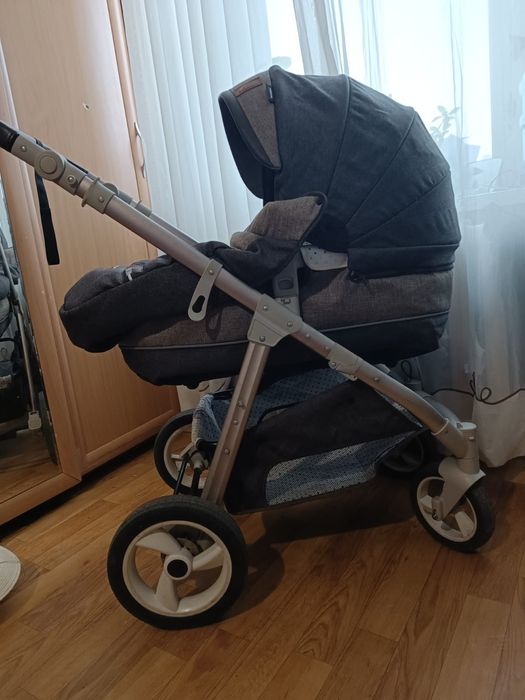 Продам каляску 3в1