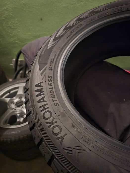Yokohama ice guard R17