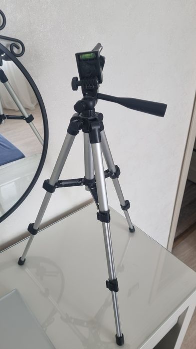 Маленький штатив для телефона