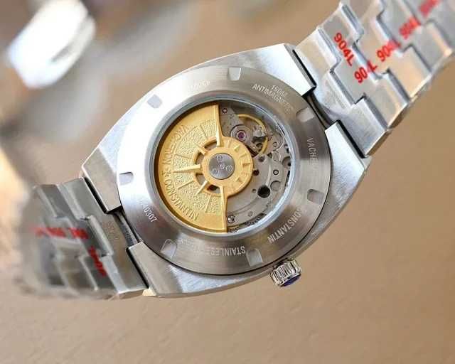 Ceas de bărbați automat Vacheron Constantin Overseas Silver