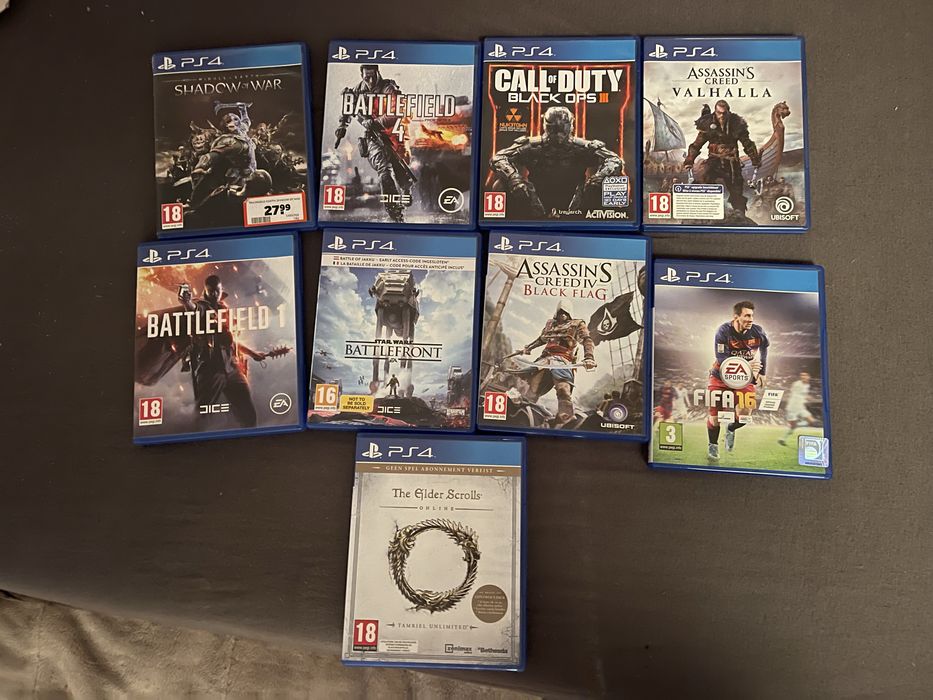 Playstation 4 + 9 jocuri
