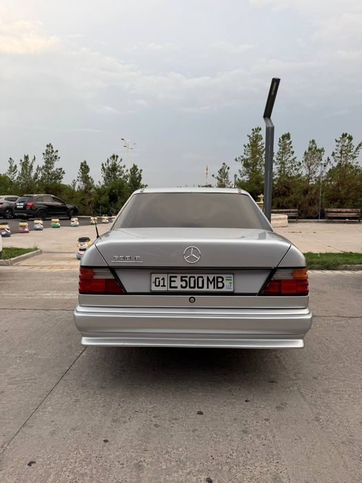 Срочно продаётся Mercedes w124