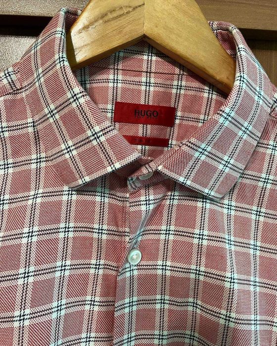 Camasa hugo boss impecabila