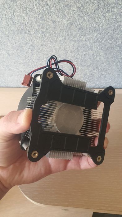 Куллер для цп в идеале