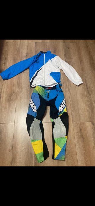 Мото екипировка за мотокрос / ендуро – яке и панталон