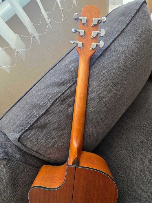 Акустична китара Walden Natura G570CE