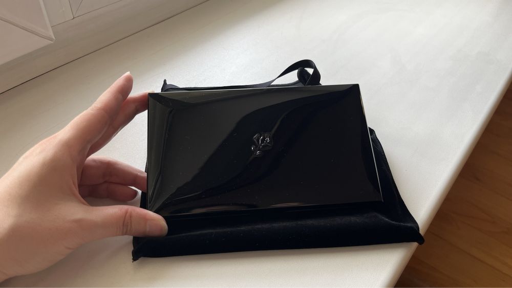 Палетка для макияжа