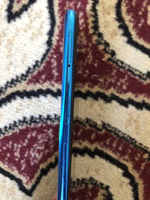 Oppo A91 в хорошем состаяне