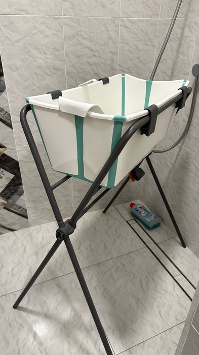 Stokke вана със стойка