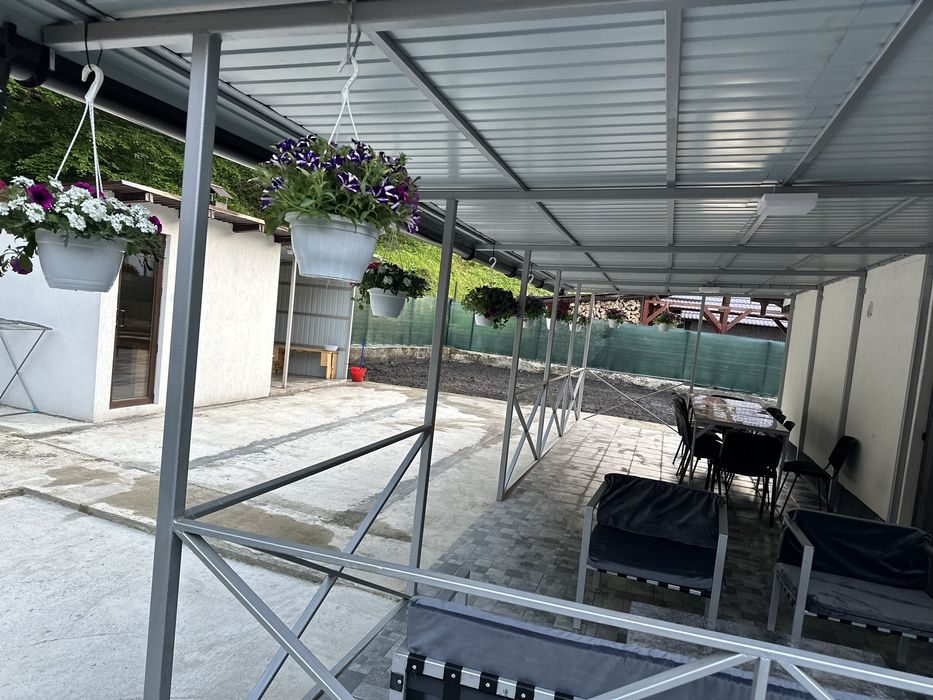 Casă/pensiune de vânzare