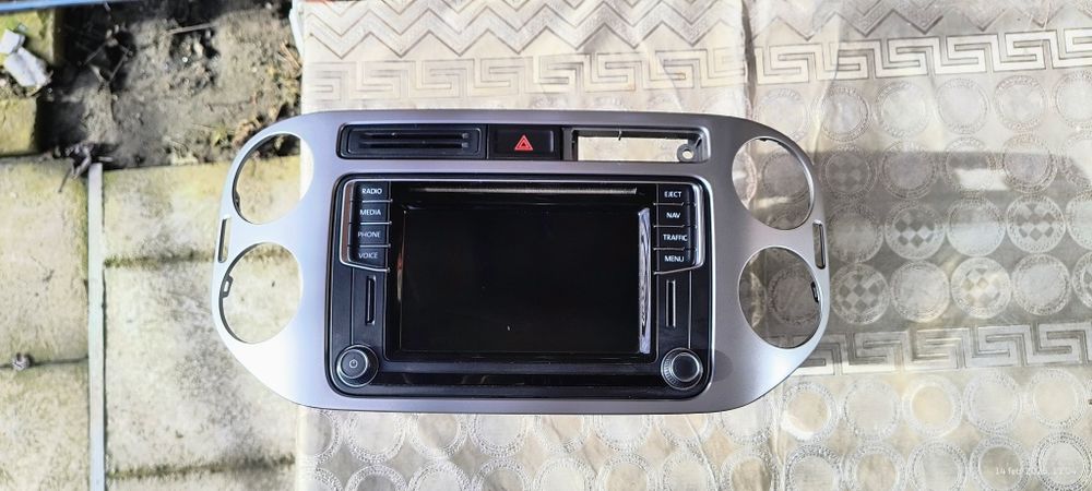 Navigatie vw tiguan si player seat