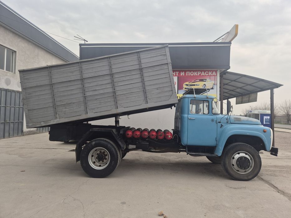Srochniy Zil 130 samasval