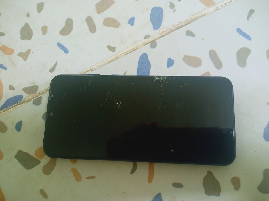 Самсунг А3 обмен