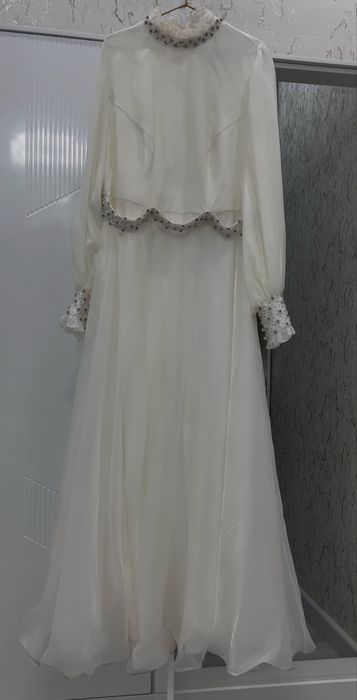 Камзол, платье в идеальном состоянии