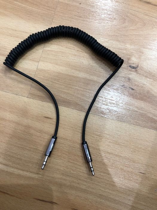 Аудио AUX Кабели