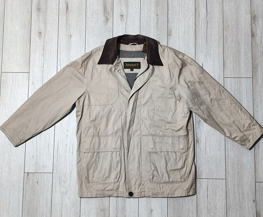 Geaca Timberland Weathergear marimea M - bej cu guler maro, originala